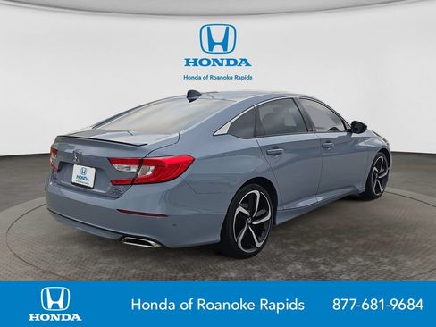 Used 2022 Honda Accord Sport image 5