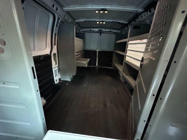 Used 2018 Chevrolet Express 2500 w/ Driver Convenience Package RWD image 25