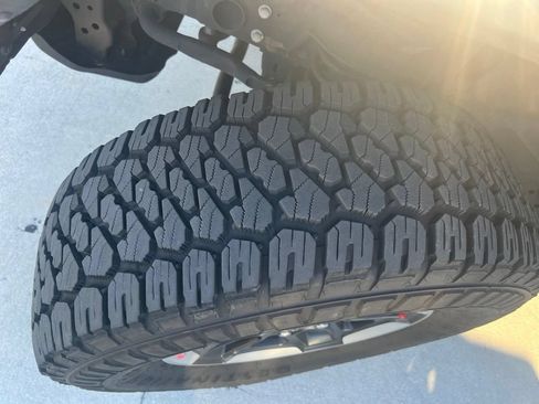 Used 2020 Jeep Wrangler Unlimited Rubicon AWD/4WD image 6
