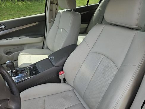 Used 2015 INFINITI Q40 AWD w/ Navigation Package image 12