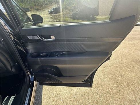 New 2025 Hyundai Palisade Calligraphy image 16