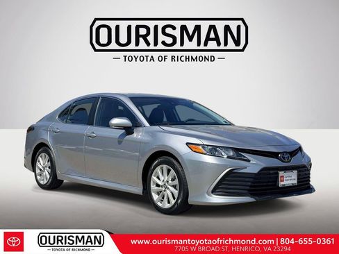 Certified 2024 Toyota Camry LE image 1