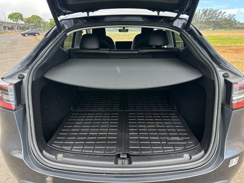 Used 2023 Tesla Model Y Long Range AWD/4WD image 20