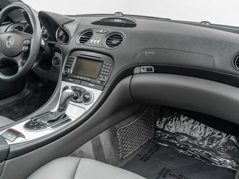 Used 2005 Mercedes-Benz SL 55 AMG image 14