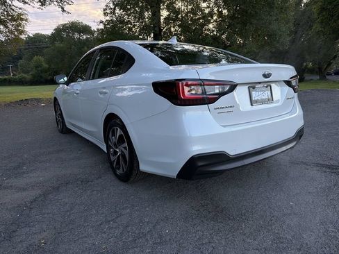 Used 2025 Subaru Legacy Premium AWD/4WD image 6