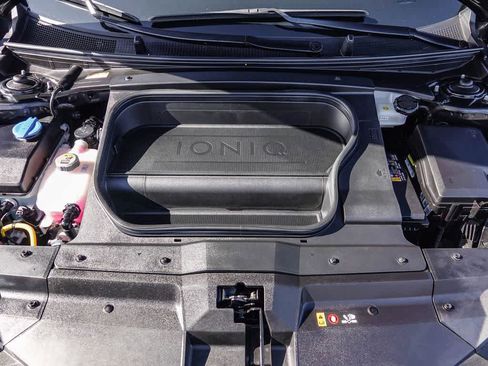 Used 2023 Hyundai Ioniq 6 SEL image 21