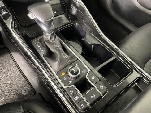 Used 2022 Kia Sorento SX image 8