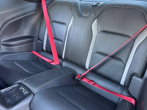 Used 2022 Chevrolet Camaro SS RWD image 15