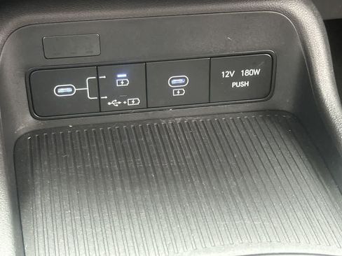 Used 2024 Hyundai Kona SE FWD image 24