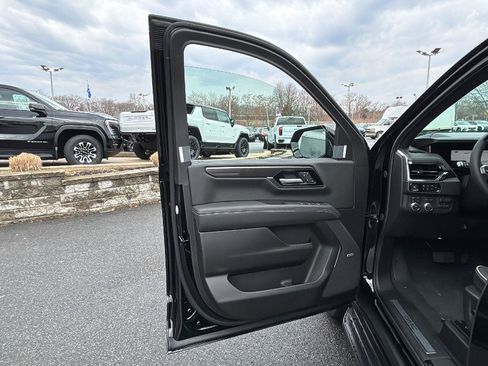 New 2026 GMC Yukon Elevation w/ Elevation Premium Package image 24