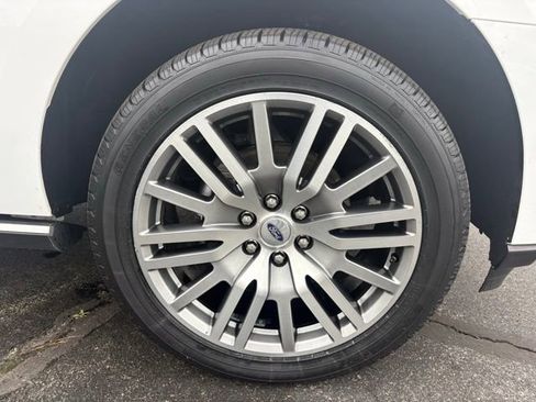 Used 2024 Ford Expedition Max Limited image 5