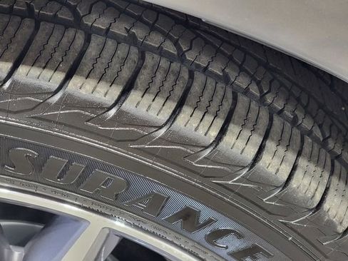 Used 2020 Acura RDX w/ Technology Package AWD/4WD image 12