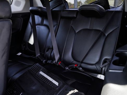 Used 2023 Honda Pilot Touring image 27