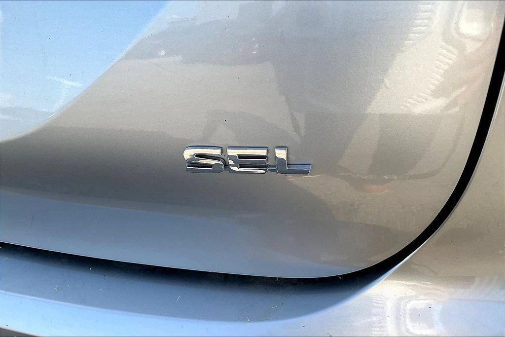 Used 2024 Mitsubishi Outlander SEL AWD/4WD image 24