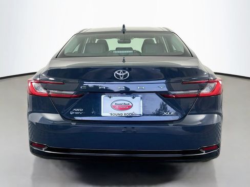 Used 2026 Toyota Camry XLE AWD/4WD image 6