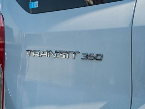 Used 2016 Ford Transit 350 XL RWD image 9