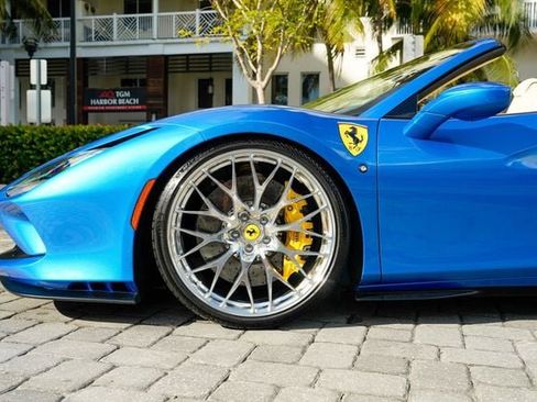Used 2021 Ferrari F8 Tributo Convertible image 23