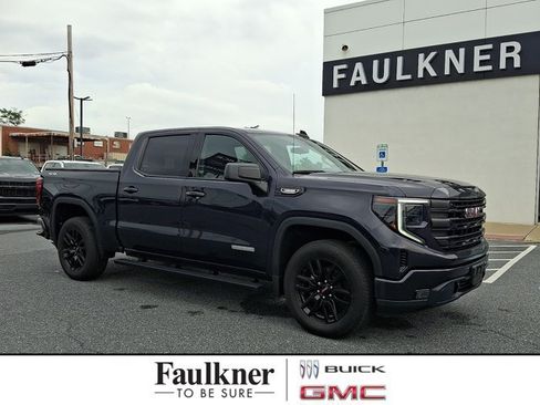 Used 2024 GMC Sierra 1500 Elevation AWD/4WD image 1