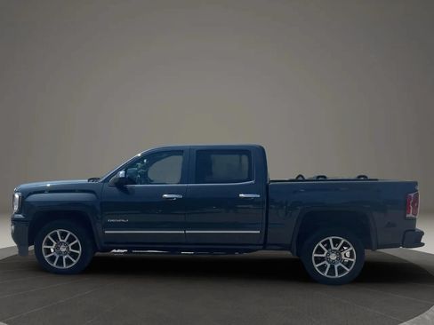 Used 2018 GMC Sierra 1500 Denali AWD/4WD image 3