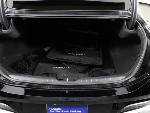 Certified 2024 Hyundai Sonata Limited FWD image 18