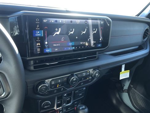 New 2026 Jeep Wrangler Unlimited Rubicon image 20