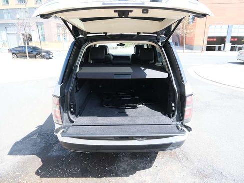 Used 2018 Land Rover Range Rover Long Wheelbase Supercharged AWD/4WD image 10