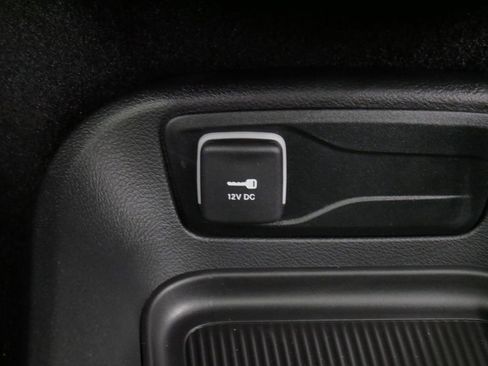 New 2026 Chrysler Pacifica Select image 48