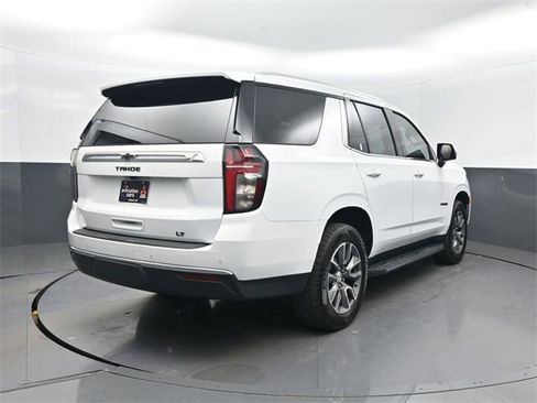 Used 2022 Chevrolet Tahoe LT w/ Luxury Package image 38