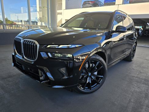 New 2026 BMW X7 xDrive40i w/ M Sport Package image 25