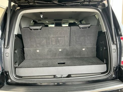 Used 2020 GMC Yukon Denali image 17