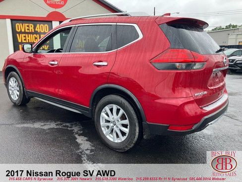 Used 2017 Nissan Rogue SV AWD/4WD image 5