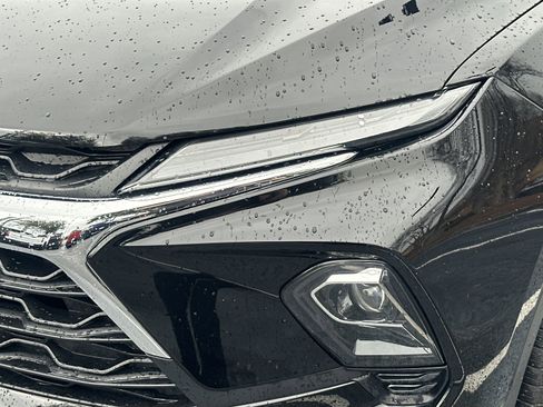 Certified 2023 Chevrolet Blazer LT w/ Convenience Package image 11