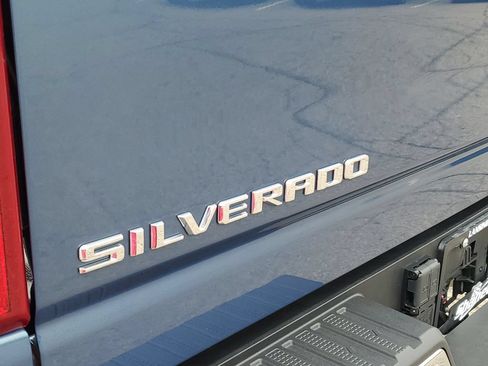 Used 2025 Chevrolet Silverado 2500 LT w/ All Star Edition AWD/4WD image 36