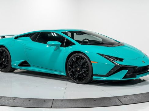 Used 2023 Lamborghini Huracan Tecnica image 40