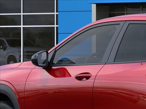 New 2026 Chevrolet Trax RS w/ Sunroof Package image 12