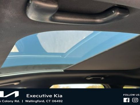 Certified 2024 Kia Sportage X-Line w/ X-Line Premium Package AWD/4WD image 11