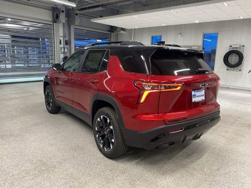 New 2026 Chevrolet Equinox RS w/ Convenience Package III AWD/4WD image 9