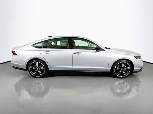 Certified 2026 Honda Accord SE image 4