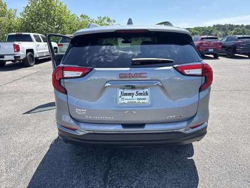 Certified 2024 GMC Terrain AT4 w/ Infotainment Package II AWD/4WD image 33