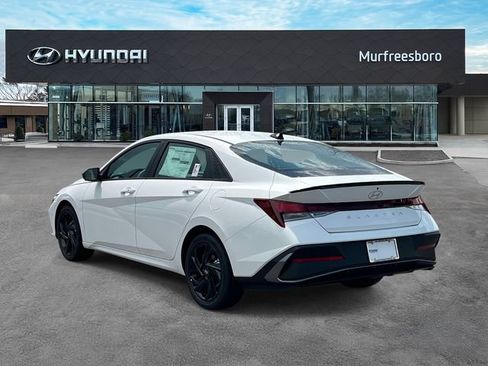New 2026 Hyundai Elantra SEL Sport FWD image 7