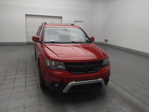 Used 2019 Dodge Journey Crossroad w/ Navigation Group FWD image 14