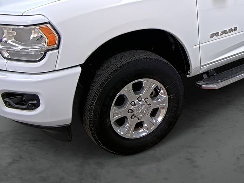 Used 2024 RAM 2500 Big Horn w/ Sport Appearance Package image 7