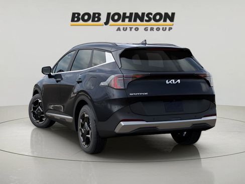 New 2026 Kia Sportage EX w/ EX Panorama Roof Package FWD image 4