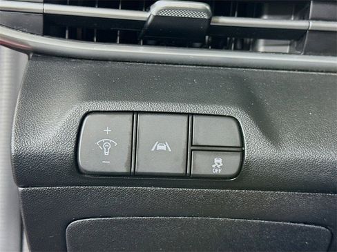 Certified 2023 Hyundai Elantra SEL w/ Convenience Package image 19