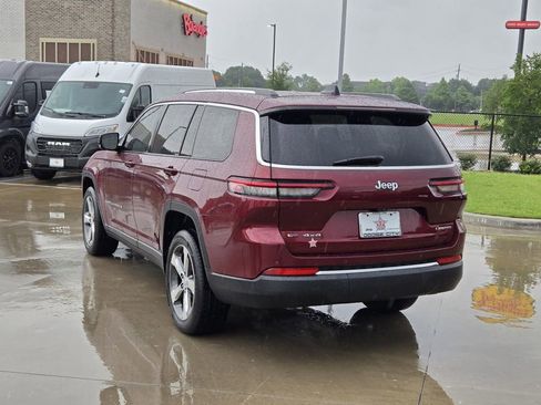 Used 2022 Jeep Grand Cherokee L Limited AWD/4WD image 4