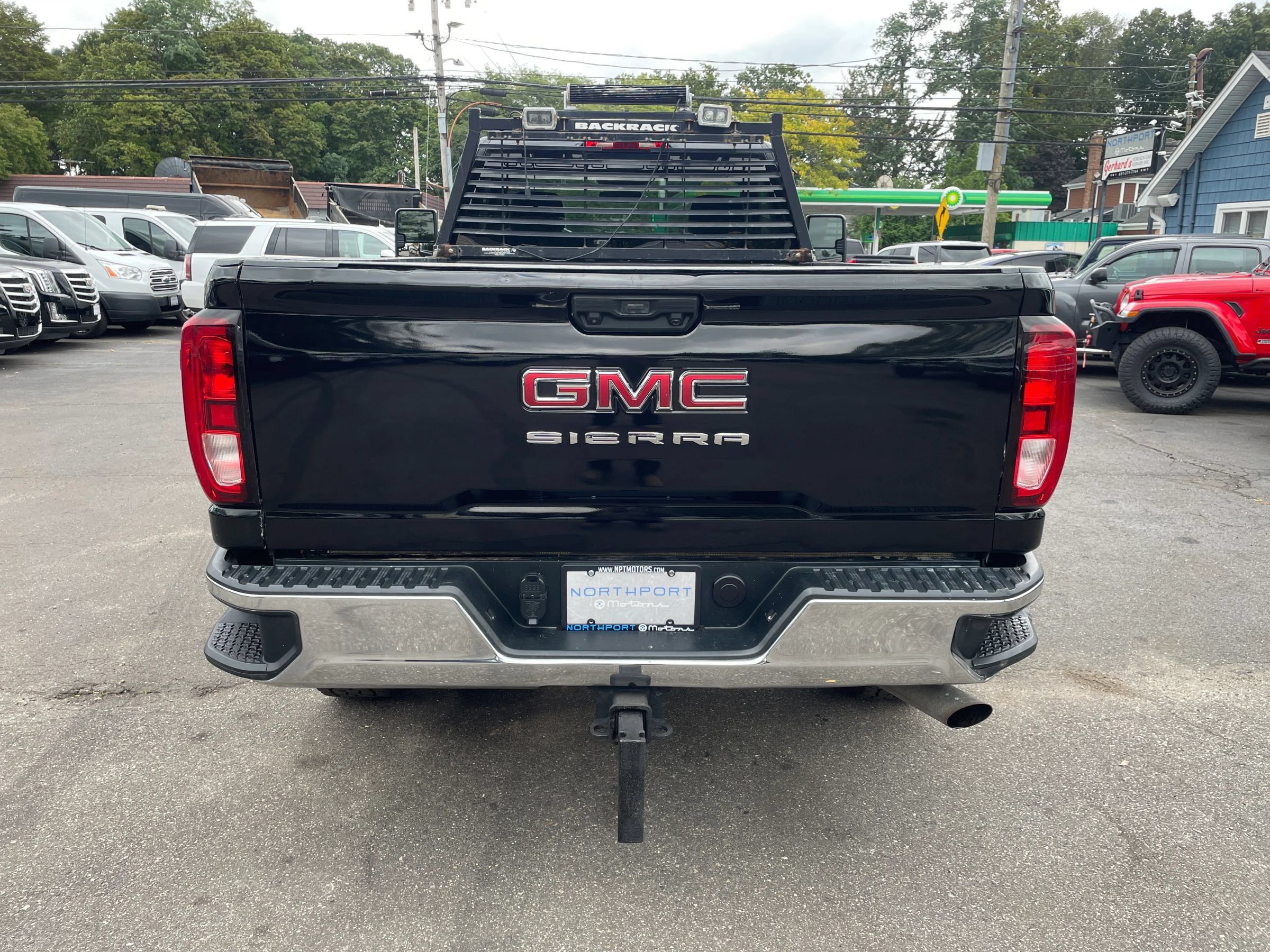 Used 2020 GMC Sierra 2500 4x4 Regular Cab w/ Convenience Package image 4