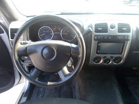 Used 2011 Chevrolet Colorado LT AWD/4WD image 14