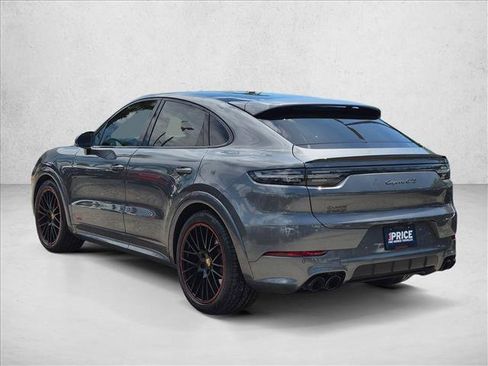 Used 2022 Porsche Cayenne GTS AWD/4WD image 8