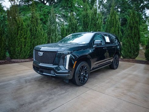 Used 2026 Cadillac Escalade Sport w/ LPO, ONYX Package AWD/4WD image 6