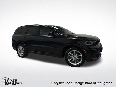 Used 2024 Dodge Durango GT image 1